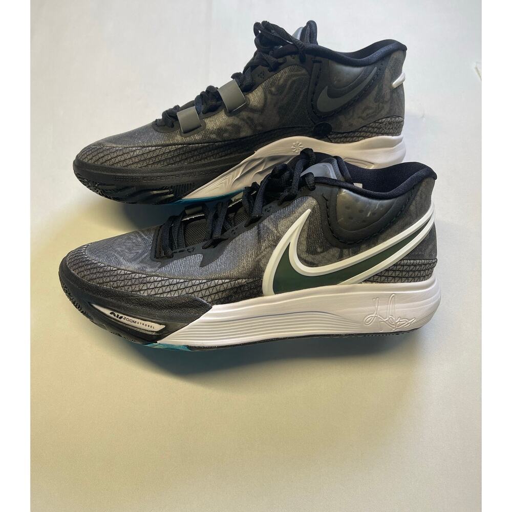 Nike Kyrie 8 Orca Size 8.5M, DJ6017-001, New without box